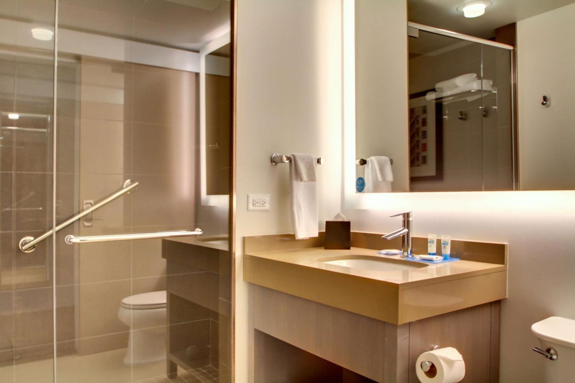 Hyatt House Chicago/Evanston Ngoại thất bức ảnh