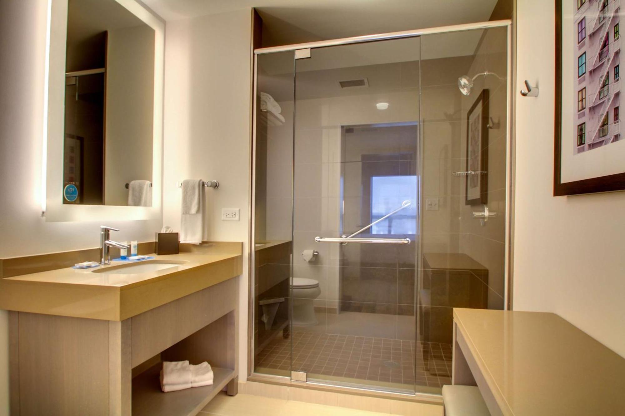Hyatt House Chicago/Evanston Ngoại thất bức ảnh